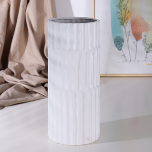 モダンなラインシリンダー装飾花瓶ポット白い背の高い北欧セラミック花瓶デスクトップ装飾用 - Product Image 1