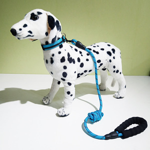 Arnés para mascotas de fábrica con asa y correa cruzada manos libres para el aseo de perros grandes - Product Image 5