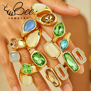 Bagues ajustables en cristal naturel irrégulier de créateur, vente en gros, haute qualité, bijoux scintillants exquis pour femmes, idéales pour un cadeau - Product Image 1