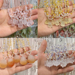 Collana in Cristallo Naturale <span class=keywords><strong>Swarovski</strong></span> <span class=keywords><strong>Rosa</strong></span>, Collana con Volpe a Nove Code e Gatto Portafortuna <span class=keywords><strong>Rosa</strong></span>, Regalo per Donna, Vendita all'Ingrosso - Product Image 2