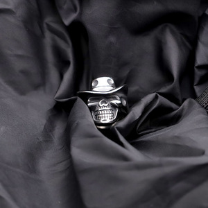 Skull <b>Ring</b> Men's <b>Titanium</b> Steel Index Finger <b>Ring</b> Geometric Shape Skeleton Design Gift Jewelry - Product Image 4