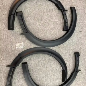 Guardabarros de Coche en Oferta, Precio de Fábrica, Guardabarros ABS Negro Mate, Guardabarros para Ruedas, Guardabarros para NISSAN NV350 URVAN - Product Image 3