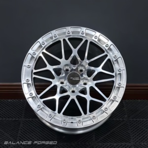ล้อฟอร์จสีเงินขัดเงาขนาด 18 19 20 21 22 นิ้ว 5x120 5x114.3 5x112 แบบ Beadlock รุ่น 666M สำหรับ M2 M3 M4 F80 F82 F87 M - Product Image 1