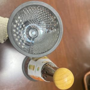 <span class=keywords><strong>Râpe</strong></span> <span class=keywords><strong>manuelle</strong></span> <span class=keywords><strong>professionnelle</strong></span> en métal <span class=keywords><strong>à</strong></span> 3 faces coniques pour légumes, fruits, fromage, pommes de terre et <span class=keywords><strong>carottes</strong></span> - Product Image 5