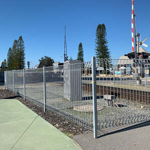 Valla Decorativa 3D para Jardín con Marco de Acero Galvanizado, Puerta de Alambre Soldado Ecológica y Duradera para Entrada de Vehículos - Product Image 4