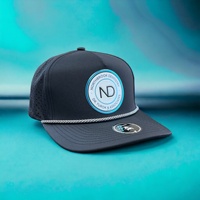Casquette de baseball 5 panneaux en polyester avec logo en caoutchouc personnalisé, usine OEM BSCI, haute qualité, perforations découpées au laser, style Dad Hat
