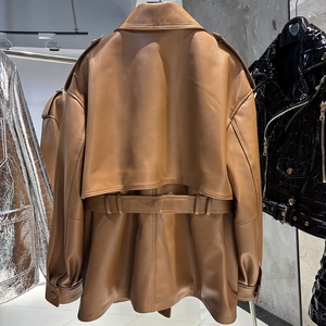 Giacca in Vera <span class=keywords><strong>Pelle</strong></span> di Pecora da Donna Autunno 2025, Monopetto con Cintura, Marrone, <span class=keywords><strong>Oversize</strong></span> - Product Image 3