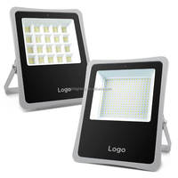 Approvisionnement d'usine 100w 200w 300w 400w 500w 600w Projecteur LED solaire alimenté IP66 Projecteur solaire rechargeable étanche