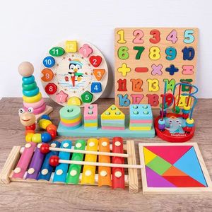 Brinquedo Educacional de Madeira para Crianças: Torre de Percussão de Oito Notas com Cordas, Formato de Quatro Colunas, Arco-Íris, e Minhoca Torcida, para 4-6 Anos - Product Image 4