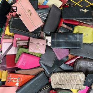 A11-2 gebrauchte Brieftasche Großhandel Männer und Frauen Brieftaschen Mini Geldbörse Second Hand Tasche Karten halter Leder Clutch in gutem Zustand - Product Image 1