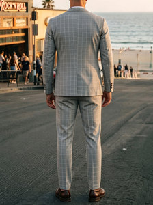 Nuovo Arrivo: Completo da Uomo per Affari, Grigio Chiaro a Quadretti, Risvolto Classico, Due Bottoni, Tasche con Patta, Pantaloni a Vita Piatta - Product Image 6