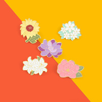 Badge en émail métallique souple personnalisé à faible MOQ pour costumes, vente en gros