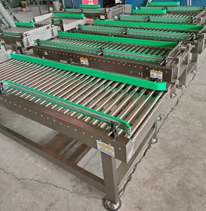Özelleştirilmiş ağır yükleme konveyörü yassı paslanmaz çelik makaralı konveyörler gıda taşıma üretimi - Product Image 3