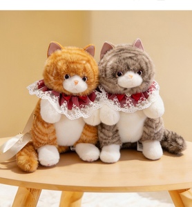 Mochila de Gato Realista de Peluche al por Mayor OEM, Linda Mochila de Gatito Tabby con Cuello de Encaje para Niñas, Regalo de Viaje y Vacaciones - Product Image 3