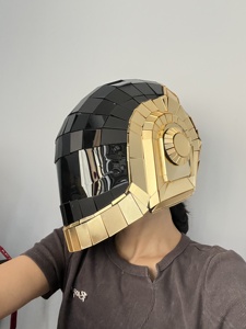 Casco Armatura Indossabile EVA 1:1 da Uomo <span class=keywords><strong>Daft</strong></span> <span class=keywords><strong>Punk</strong></span> con Visiera a Specchio in Oro e Argento - Product Image 2