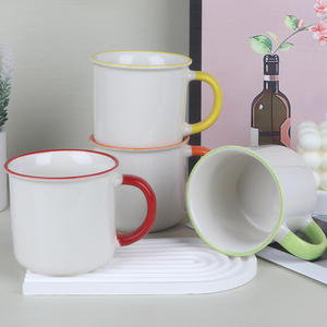 Mug en céramique rétro avec poignée colorée, design durable, idéal pour les cadeaux et la publicité - Product Image 1
