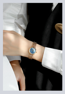 นาฬิกาข้อมือผู้หญิง ดีไซน์หรูหราสไตล์ฝรั่งเศส ขนาดเล็ก สายบาง กันน้ำ - Product Image 2