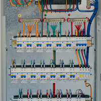 Meygo Boîtier de distribution industriel 10 voies Armoire de pompe à eau extérieure AC Console de distribution d'équipement électrique