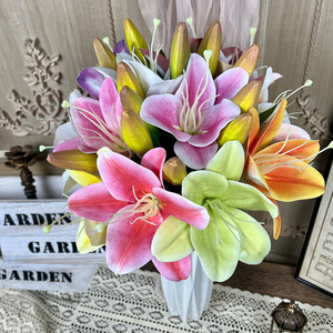 Fleur artificielle en soie de lys, taille moyenne, imperméable, pour mariage, décoration intérieure, accessoires de photographie - Product Image 1