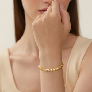 Cuban <b>Bracelet</b> Gold Plated Zircon Inlay Women's Fashion Jewelry Gift Hip Hop Trendy Design - Product Image 1