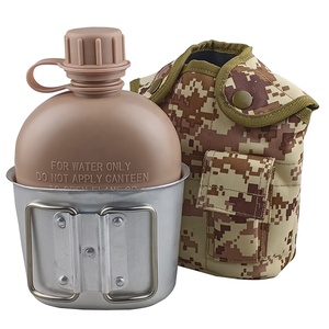 Botella de agua verde de 1000 ml de PE, estilo cantina, para deporte y moda. - Product Image 2