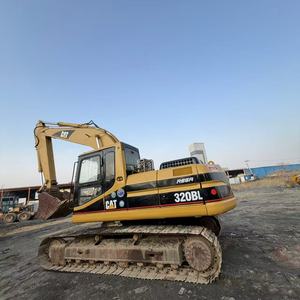 Excavatrice d'occasion CAT 320BL 320B 20 tonnes, 95% neuve, d'origine japonaise avec certifications EPA CE, pour travaux agricoles et de terrassement - Product Image 4