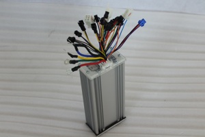 Controller motore senza spazzole a corrente continua 36V 48V 60V 72V 500-1500W per veicoli elettrici E-Bike Controller - Product Image 6