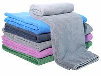 Articles en promotion EMB : Serviettes de sport en microfibre pour l'extérieur, personnalisées, antibactériennes et absorbantes pour clubs de football et d'équipes de basketball