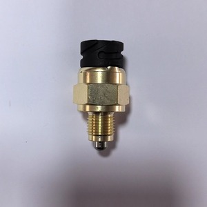 Interruptor de Luz de Reversa para Hino Lonha 84220-1521, Normalmente Cerrado, Pieza de Repuesto Automotriz - Product Image 1