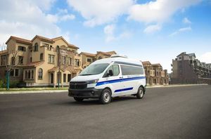 Véhicule d'<span class=keywords><strong>ambulance</strong></span> d'urgence avec équipement médical de pointe - Product Image 6