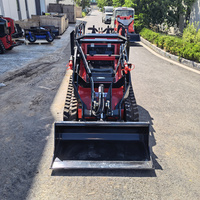 Mini Skid Steer Loader dengan Track Karet, Sistem Crawler, Bucket 0.12m3, Kapasitas 240kg, Ringkas