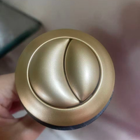 Tombol Toilet Bulat Modern Dual Flush, Tipe Tekan Tersembunyi, Kunci Tangki Air 38mm 48mm, Hitam Matte & Emas, Guangdong
