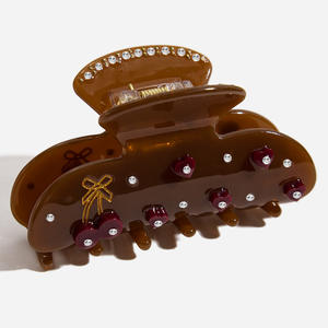 Élégante pince à cheveux en acétate rouge vin en forme de cœur avec strass blancs et pince requin marron pour femme - Product Image 5