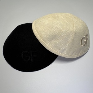 <span class=keywords><strong>Kippa</strong></span> en lin personnalisable pour les célébrations de Hanoucca, avec motifs brodés, collection Simcha, broderie de dreidel et menorah - Product Image 6