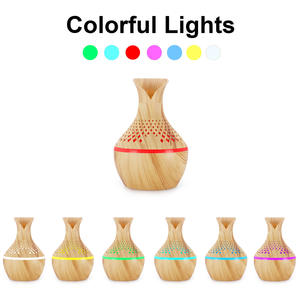 Diffuseur d'arômes Cactus YX061G 300 ml, humidificateur USB à grain de bois foncé avec lumière bleue pour usage domestique - Product Image 2