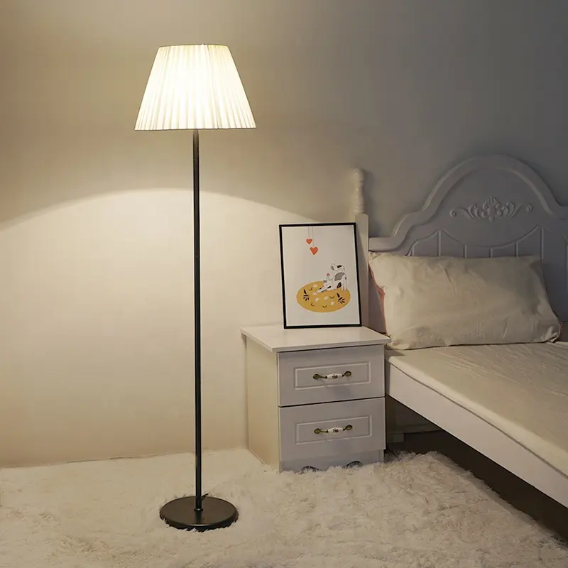 Chinesische Beleuchtung hochwertige klassische LED-Lampe Warm Read Bett Seite Restaurant Stehlampe