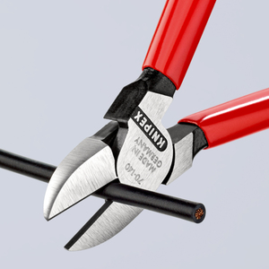 KNIPEX 70 01 140 คีมตัดด้านข้างเคลือบด้วยเรซินสังเคราะห์สีดำ 140 มม. - Product Image 3