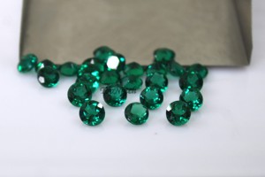 Pierre précieuse verte de 4 mm, 0,24 carat, émeraude de laboratoire, taille ronde brillante, pour bijoux - Product Image 5