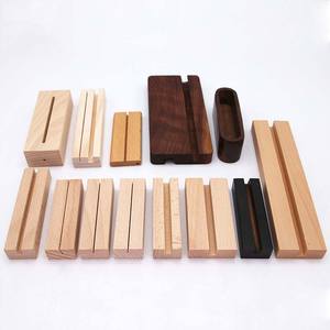 Espositore per Carte in Legno di Pino Stile Folk Art, Supporto per Etichette Prezzi, Base per Calendario, Decorazione Elegante ed Ecologica per la Casa - Product Image 3