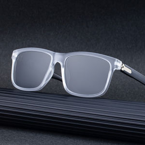 Lunettes de soleil KAJILA carrées avec monture PC, logo personnalisé, verres polarisés TAC, charnières à ressort, protection UV400, pour la pêche et la conduite, pour hommes - Product Image 2