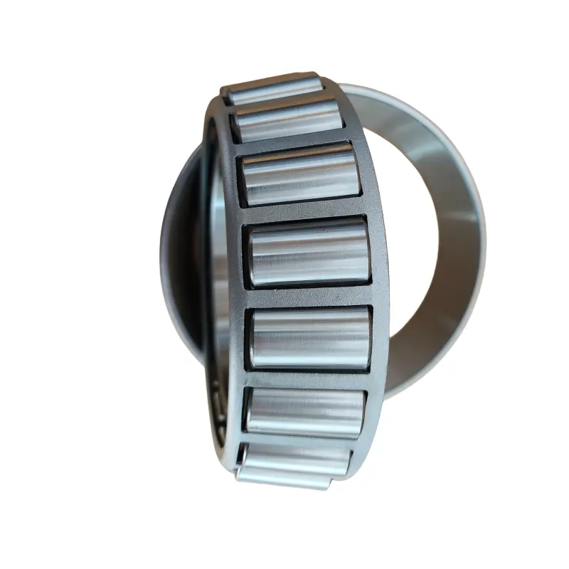 High quality single row 32203 taper roller bearings 32303 32304 32205 32305 tapered roller wheel bearing