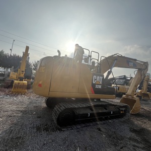 Excavatrice CAT 320E d'occasion, 20 tonnes, Caterpillar 320E, pour travaux de terrassement, nivellement de terrain, projets de construction routière - Product Image 4