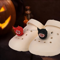 Projecteur LED « Petit Diable » le plus vendu, idéal pour les chaussures d'enfants et la décoration de fêtes, attrayant et plein de joie