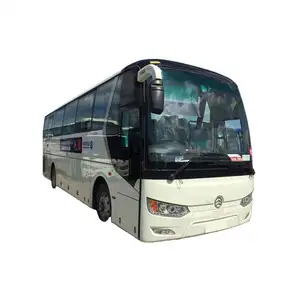 O ônibus urbano público 25 do assoalho do transporte de passageiros de Dongfeng Assenta o baixo ônibus da cidade para a venda 51 - 70 Km/h 11-20 8.25-20 180HP