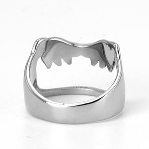 Anillo de Boca con Colmillos Góticos de Acero Inoxidable 316 para Hombre, Tono Plateado Pulido, Diseño Punk Audaz con Textura Recortada, Estilo Oscuro y Vanguardista, Único - Product Image 3