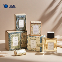 Boîte en papier de luxe pour parfum, emballage de vente au détail pliable, de mode, de qualité supérieure, avec estampage à chaud personnalisé
