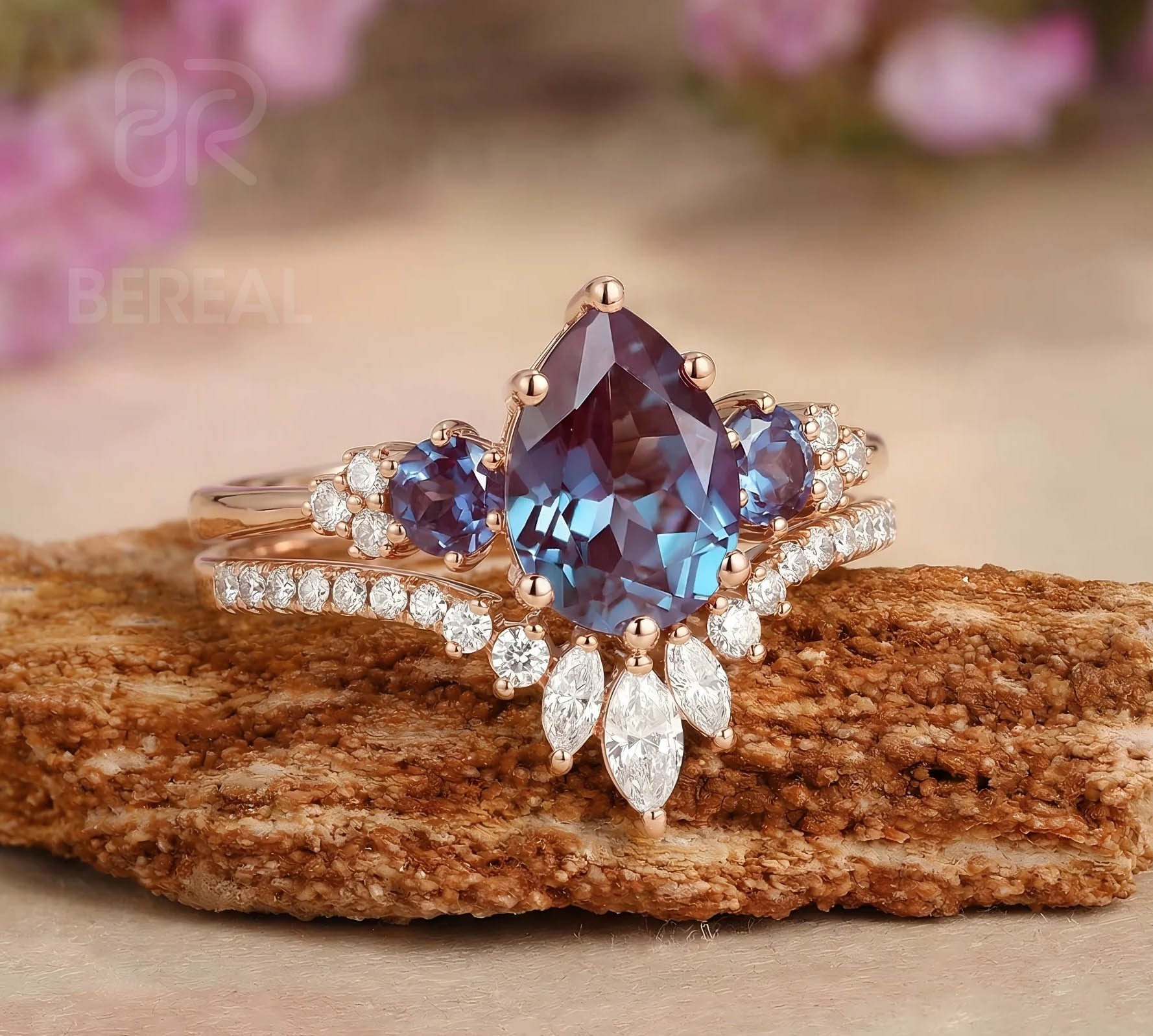 Bague Alexandrite de Laboratoire, Forme 4