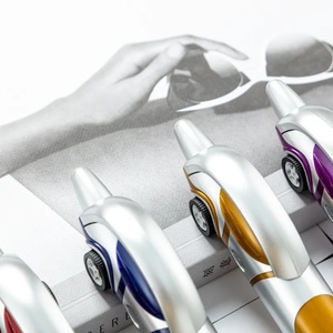 Stylo bille promotionnel en forme de voiture de course avec logo personnalisé, stylos jouets fantaisie pour cadeaux d'anniversaire d'enfants, vente en gros - Product Image 4