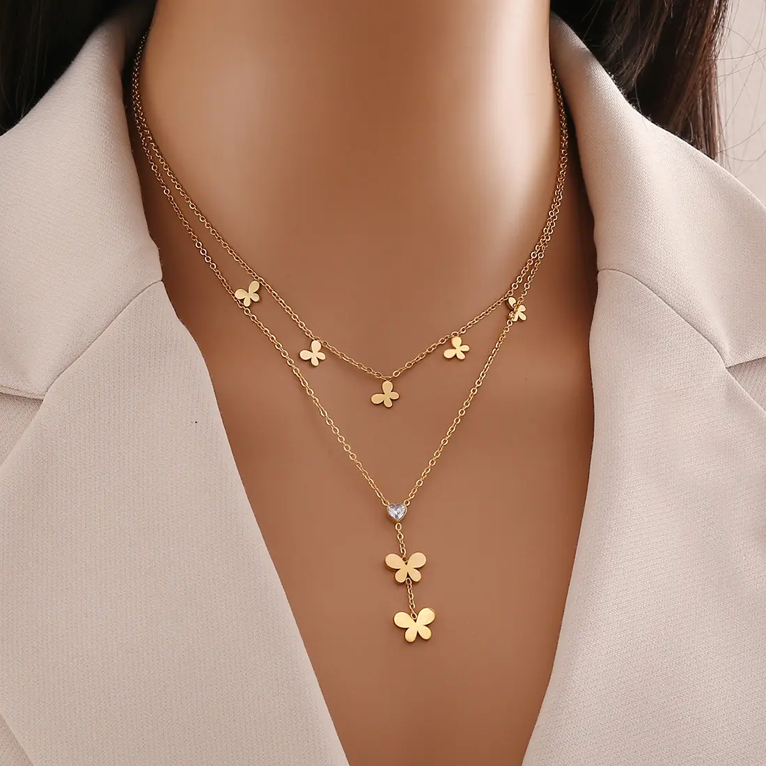 Personalized Fashion Alloy Gold Plated Butterfly Pendant Necklace Jewelry Accessories Women Double-layer Clavicle Chain Necklace