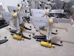 BM--III Pendulum Skid <strong>Tester</strong> Portable British Pendulum <strong>Tester</strong> Pendulum Skid Resist <strong>Tester</strong> for Sale - Product Image 4